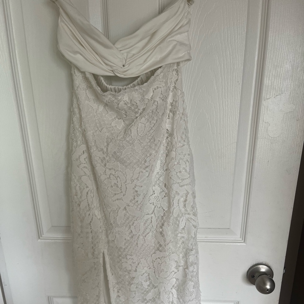 Hello Molly white midi dress